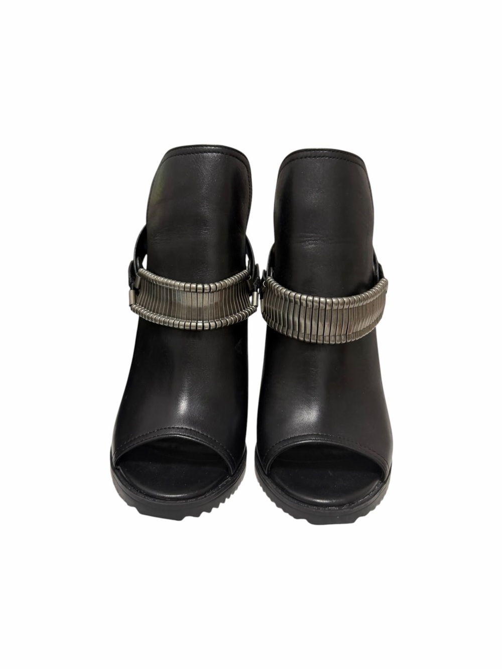 DKNY Solid Black Leather/Acrylic Ankle Boots